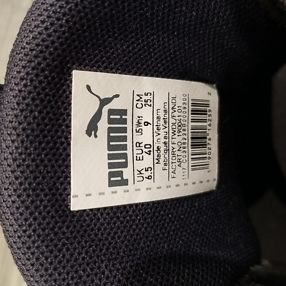 Puma's FTWDL women's sz 9 sneakers - Picture 7 of 10